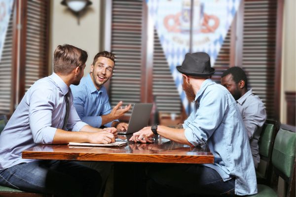 Como as amizades influenciam o sucesso da sua empresa